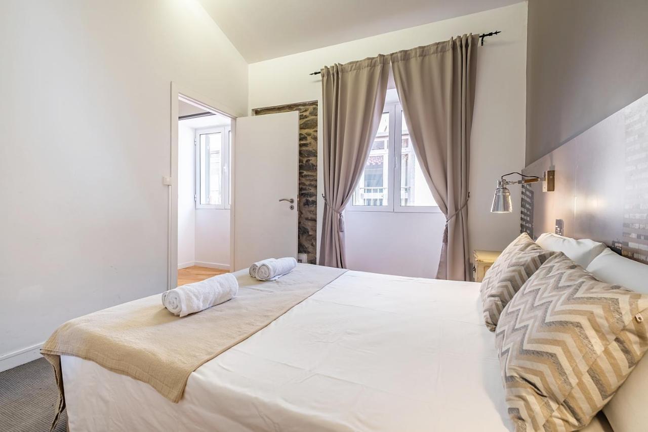 Cayres Suites Carmo 푼샬 외부 사진
