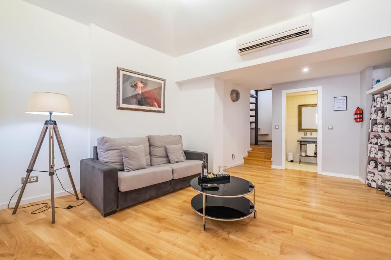 Cayres Suites Carmo 푼샬 외부 사진