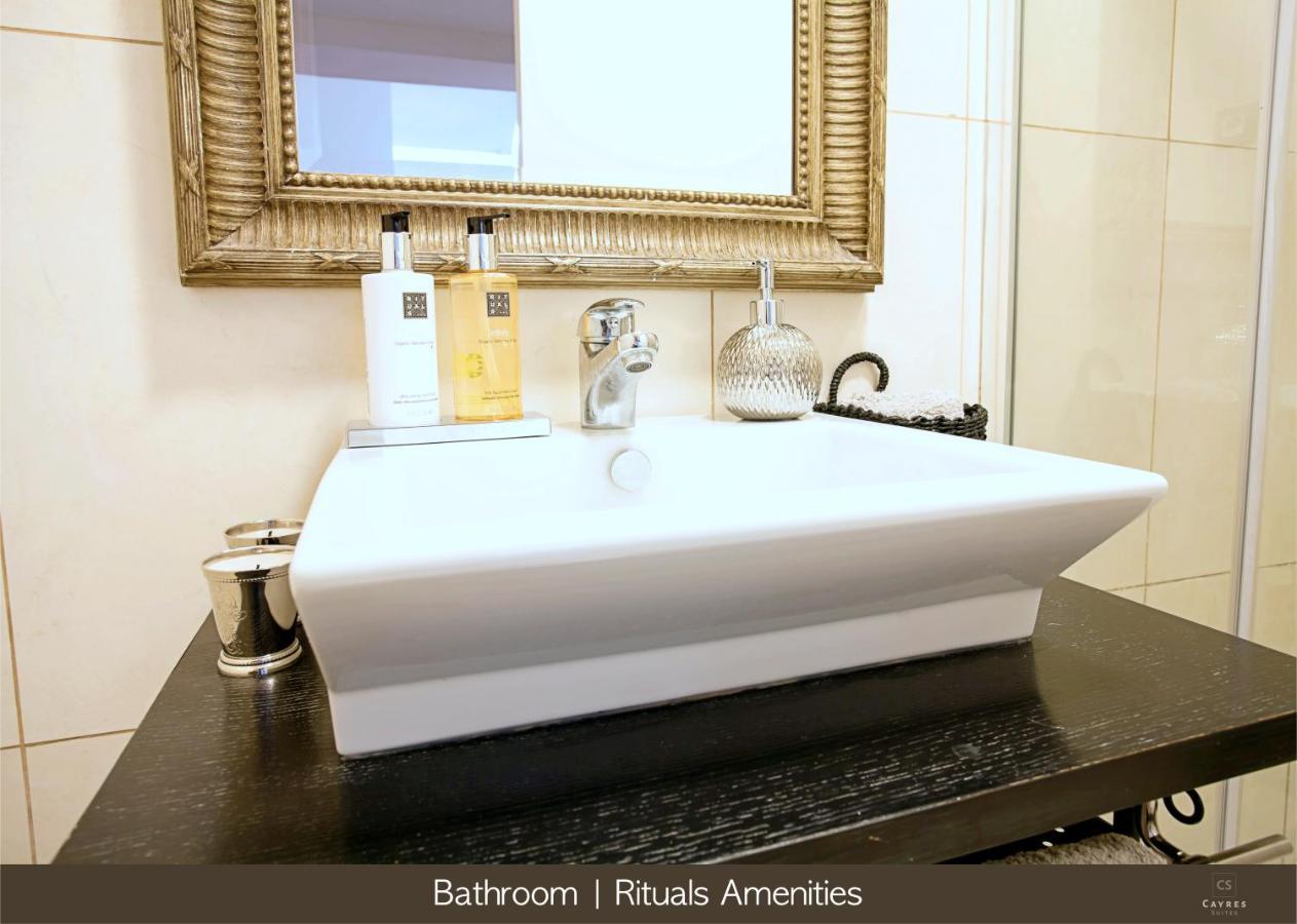 Cayres Suites Carmo 푼샬 외부 사진